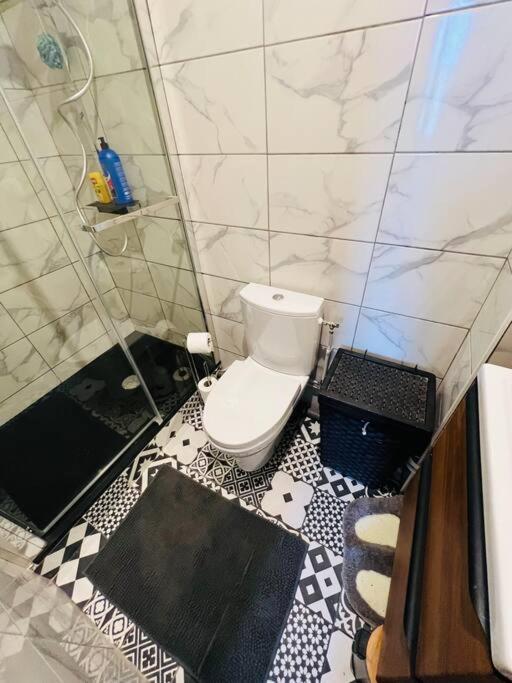 Apt Des Artistes, 3 Min A Pied Gare Et Centre Valenciennes Dış mekan fotoğraf